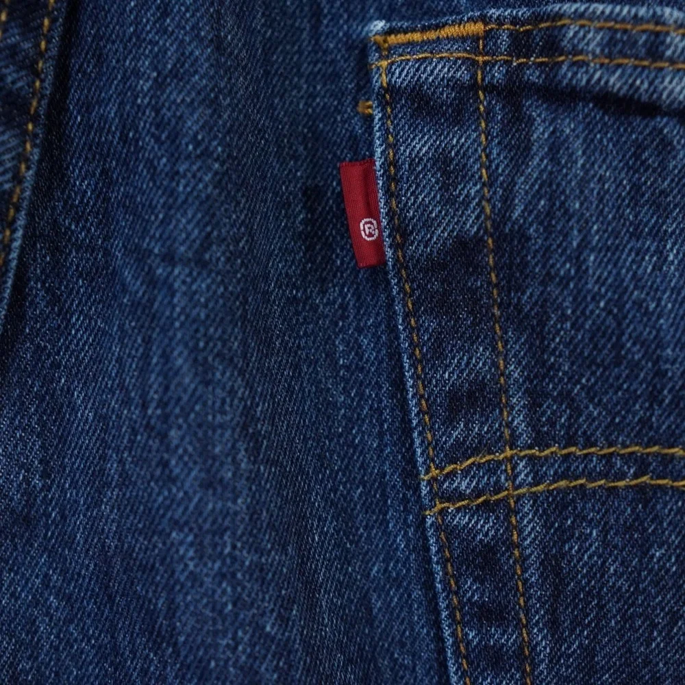 Levis note be